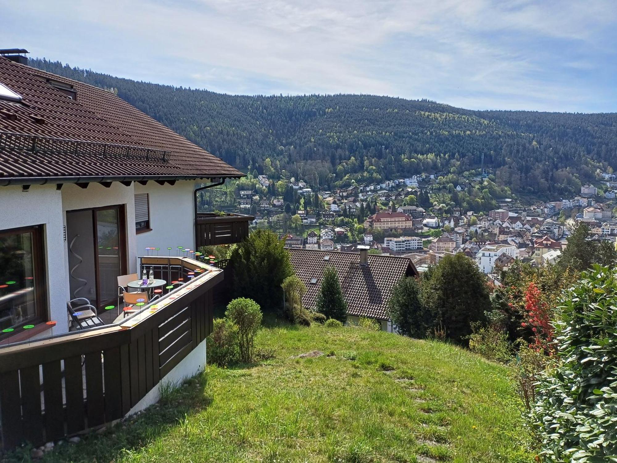 Ferienwohnung Panoramablick Bad Wildbad Luaran gambar